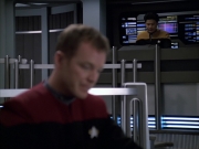 extant_StarTrek_VOY_6x05-Alice_00078.jpg