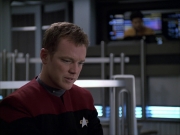 extant_StarTrek_VOY_6x05-Alice_00088.jpg