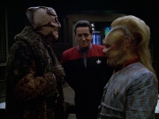 Filename=extant_StarTrek_VOY_6x05-Alice_00346.jpg
Filesize=199KiB
Dimensions=1200x900
Date added=Dec 27, 2019 extant_StarTrek_VOY_6x05-Alice_00346.jpg