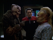 Filename=extant_StarTrek_VOY_6x05-Alice_00351.jpg
Filesize=205KiB
Dimensions=1200x900
Date added=Dec 27, 2019 extant_StarTrek_VOY_6x05-Alice_00351.jpg
