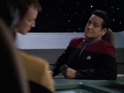 Filename=extant_StarTrek_VOY_6x05-Alice_00610.jpg
Filesize=140KiB
Dimensions=1200x900
Date added=Dec 27, 2019 extant_StarTrek_VOY_6x05-Alice_00610.jpg