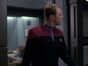 Filename=extant_StarTrek_VOY_6x05-Alice_00914.jpg
Filesize=129KiB
Dimensions=1200x900
Date added=Dec 27, 2019 extant_StarTrek_VOY_6x05-Alice_00914.jpg