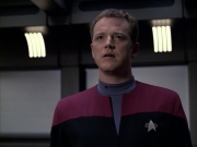 extant_StarTrek_VOY_6x05-Alice_00955.jpg