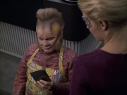 extant_StarTrek_VOY_6x05-Alice_01160.jpg