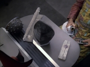 extant_StarTrek_VOY_6x05-Alice_01170.jpg