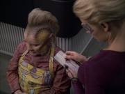 extant_StarTrek_VOY_6x05-Alice_01181.jpg