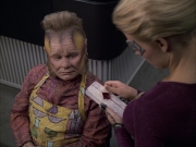 extant_StarTrek_VOY_6x05-Alice_01187.jpg
