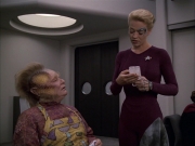 extant_StarTrek_VOY_6x05-Alice_01189.jpg