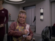 extant_StarTrek_VOY_6x05-Alice_01218.jpg