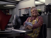 extant_StarTrek_VOY_6x05-Alice_01230.jpg