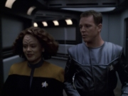 extant_StarTrek_VOY_6x05-Alice_01290.jpg