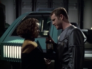 extant_StarTrek_VOY_6x05-Alice_01347.jpg