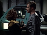 extant_StarTrek_VOY_6x05-Alice_01350.jpg