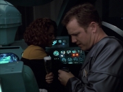 extant_StarTrek_VOY_6x05-Alice_01364.jpg