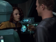 extant_StarTrek_VOY_6x05-Alice_01382.jpg
