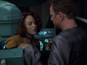 extant_StarTrek_VOY_6x05-Alice_01388.jpg