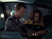 extant_StarTrek_VOY_6x05-Alice_01405.jpg