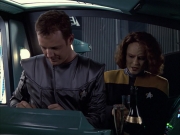 extant_StarTrek_VOY_6x05-Alice_01409.jpg
