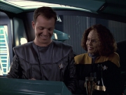 extant_StarTrek_VOY_6x05-Alice_01437.jpg