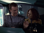 extant_StarTrek_VOY_6x05-Alice_01441.jpg