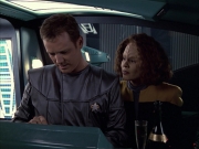 extant_StarTrek_VOY_6x05-Alice_01446.jpg