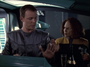 extant_StarTrek_VOY_6x05-Alice_01475.jpg