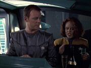 extant_StarTrek_VOY_6x05-Alice_01481.jpg