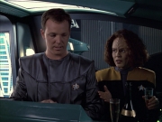 extant_StarTrek_VOY_6x05-Alice_01483.jpg