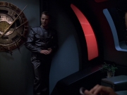 extant_StarTrek_VOY_6x05-Alice_01531.jpg