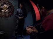 extant_StarTrek_VOY_6x05-Alice_01534.jpg