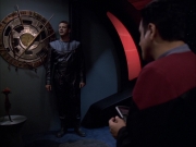 extant_StarTrek_VOY_6x05-Alice_01555.jpg