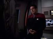 extant_StarTrek_VOY_6x05-Alice_01569.jpg