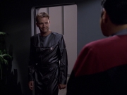 Filename=extant_StarTrek_VOY_6x05-Alice_01644.jpg
Filesize=132KiB
Dimensions=1200x900
Date added=Dec 27, 2019 extant_StarTrek_VOY_6x05-Alice_01644.jpg