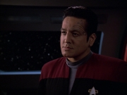 extant_StarTrek_VOY_6x05-Alice_01646.jpg