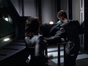 extant_StarTrek_VOY_6x05-Alice_01680.jpg