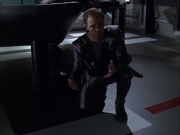 extant_StarTrek_VOY_6x05-Alice_01719.jpg