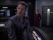 extant_StarTrek_VOY_6x05-Alice_02071.jpg