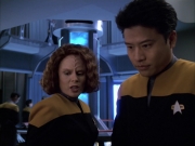 Filename=extant_StarTrek_VOY_6x05-Alice_02205.jpg
Filesize=162KiB
Dimensions=1200x900
Date added=Dec 27, 2019 extant_StarTrek_VOY_6x05-Alice_02205.jpg