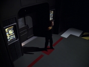 extant_StarTrek_VOY_6x05-Alice_02248.jpg