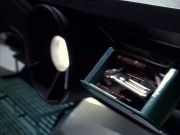 extant_StarTrek_VOY_6x05-Alice_02264.jpg