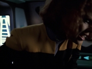 extant_StarTrek_VOY_6x05-Alice_02332.jpg