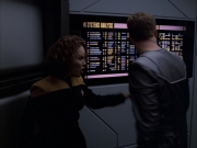extant_StarTrek_VOY_6x05-Alice_02377.jpg
