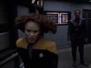 Filename=extant_StarTrek_VOY_6x05-Alice_02412.jpg
Filesize=141KiB
Dimensions=1200x900
Date added=Dec 27, 2019 extant_StarTrek_VOY_6x05-Alice_02412.jpg