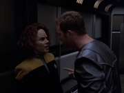 extant_StarTrek_VOY_6x05-Alice_02422.jpg