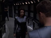 extant_StarTrek_VOY_6x05-Alice_02430.jpg