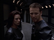 extant_StarTrek_VOY_6x05-Alice_02451.jpg