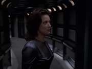 extant_StarTrek_VOY_6x05-Alice_02458.jpg