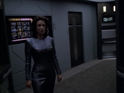 extant_StarTrek_VOY_6x05-Alice_02474.jpg