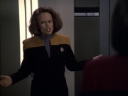 extant_StarTrek_VOY_6x05-Alice_02563.jpg