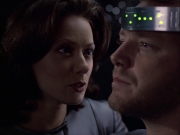 extant_StarTrek_VOY_6x05-Alice_02680.jpg